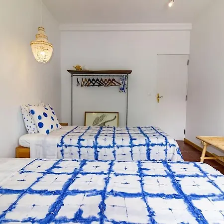 Willa S. Lourenco Beachhouse Ericeira
