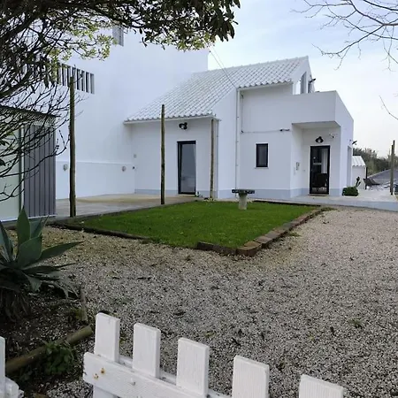 Villa S. Lourenço Beachhouse Ericeira